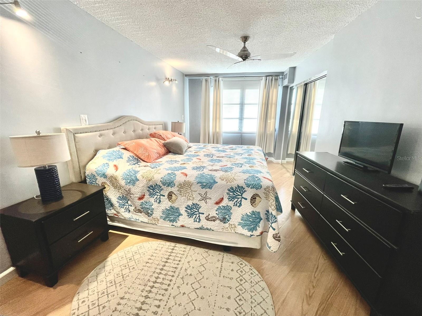 Image 13 of 34 For 3315 58th Avenue S 304