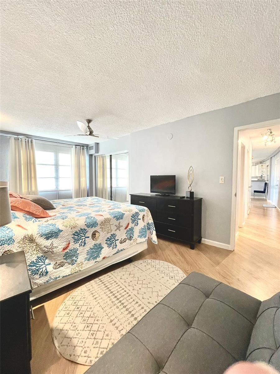 Image 15 of 34 For 3315 58th Avenue S 304