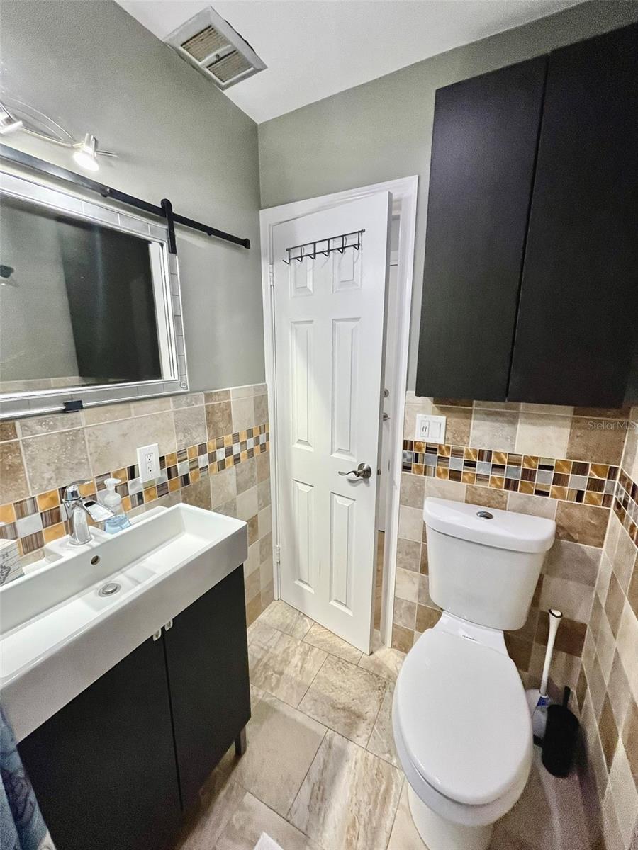 Image 18 of 34 For 3315 58th Avenue S 304