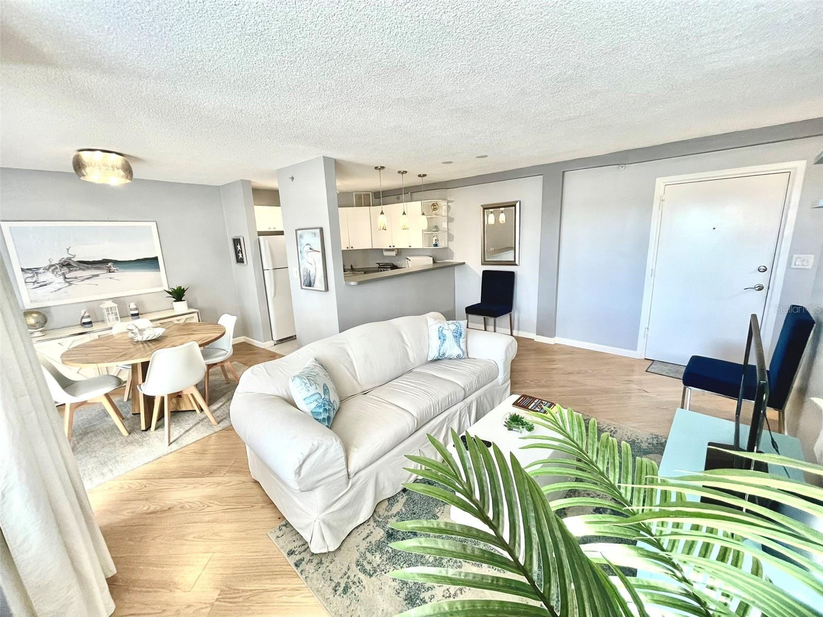 Image 5 of 34 For 3315 58th Avenue S 304