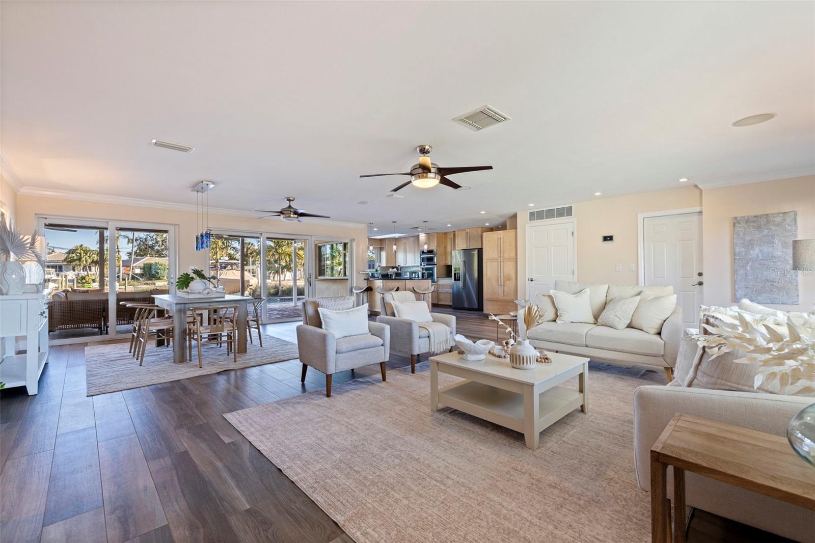 Image 14 of 41 For 2024 Massachusetts Avenue Ne