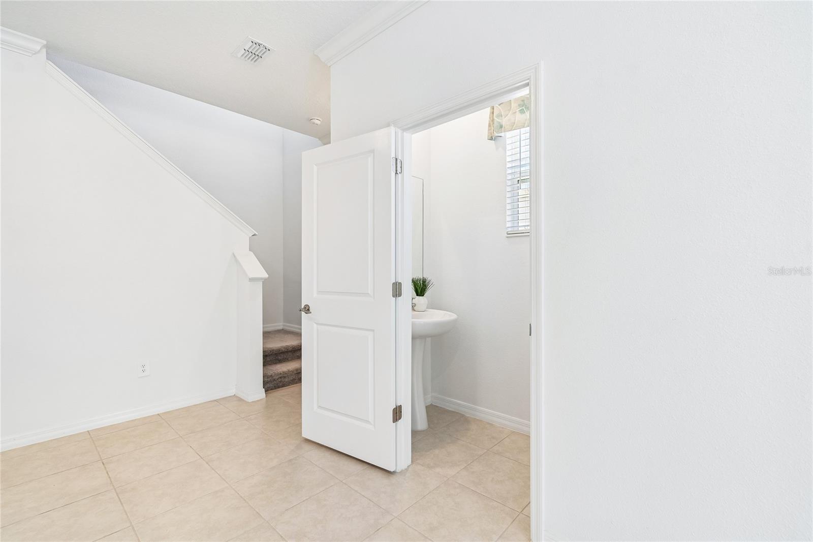 Image 18 of 41 For 10811 Fowlers Bluff Court