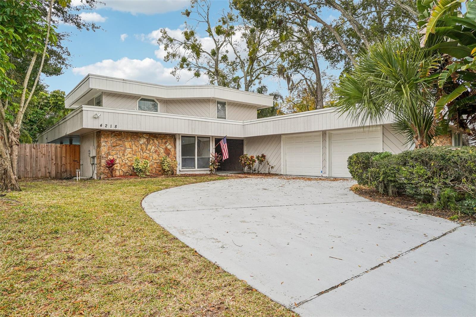 Details for 4218 Water Oaks Lane, TAMPA, FL 33618