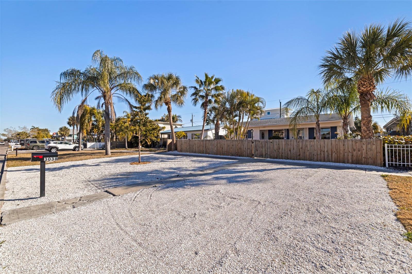 Image 24 of 35 For 3038 58th Street S