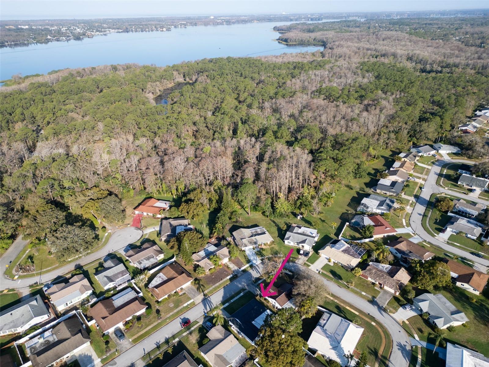 Listing photo id 34 for 811 Helmsman Way