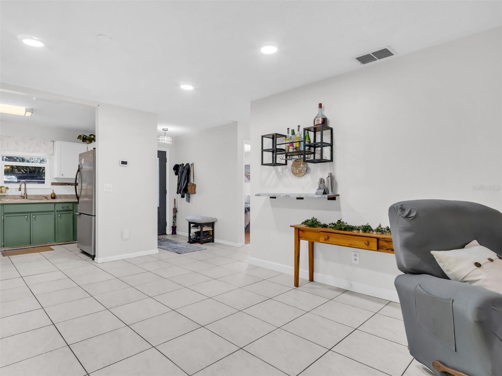 Image 28 of 58 For 2056 Red Cedar Lane E