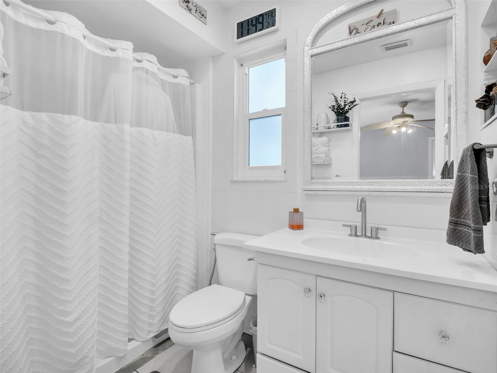 Image 31 of 58 For 2056 Red Cedar Lane E