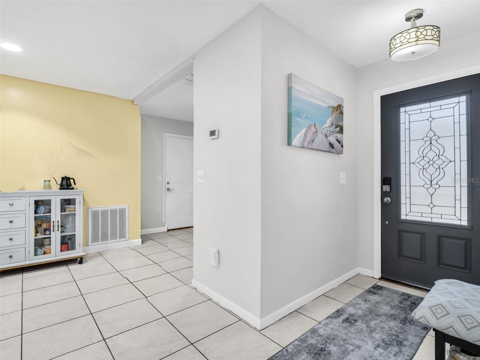 Image 8 of 58 For 2056 Red Cedar Lane E