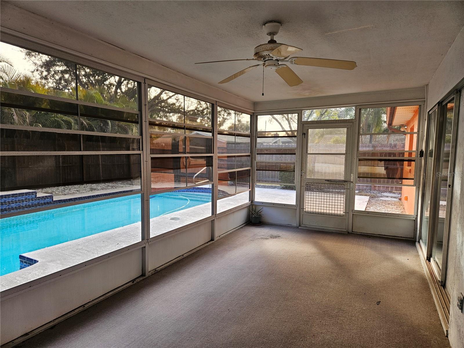 Image 14 of 39 For 10 Tern Place