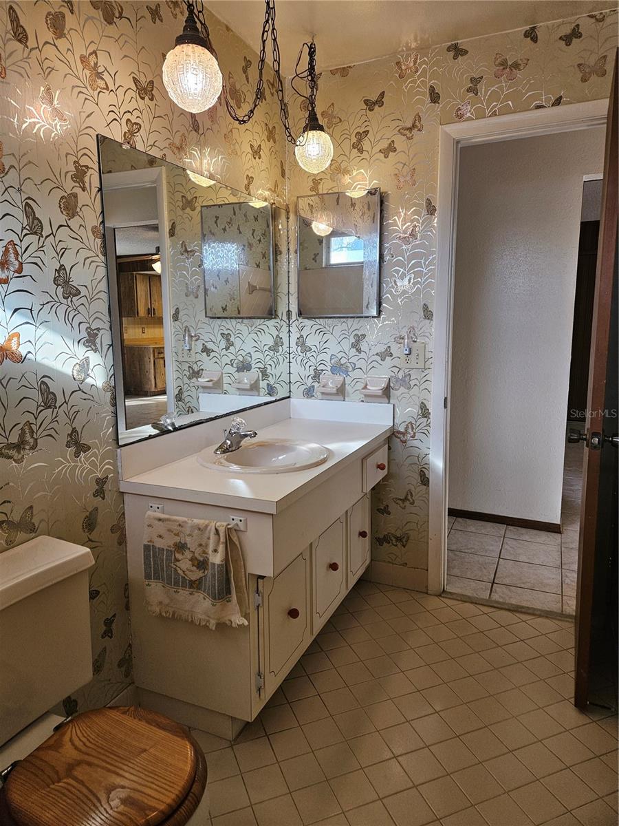 Image 16 of 39 For 10 Tern Place