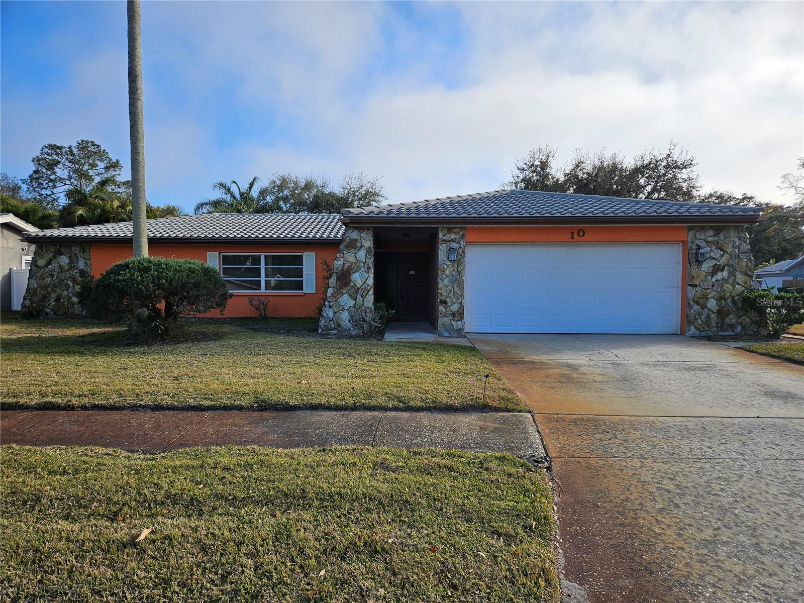 Image 2 of 39 For 10 Tern Place