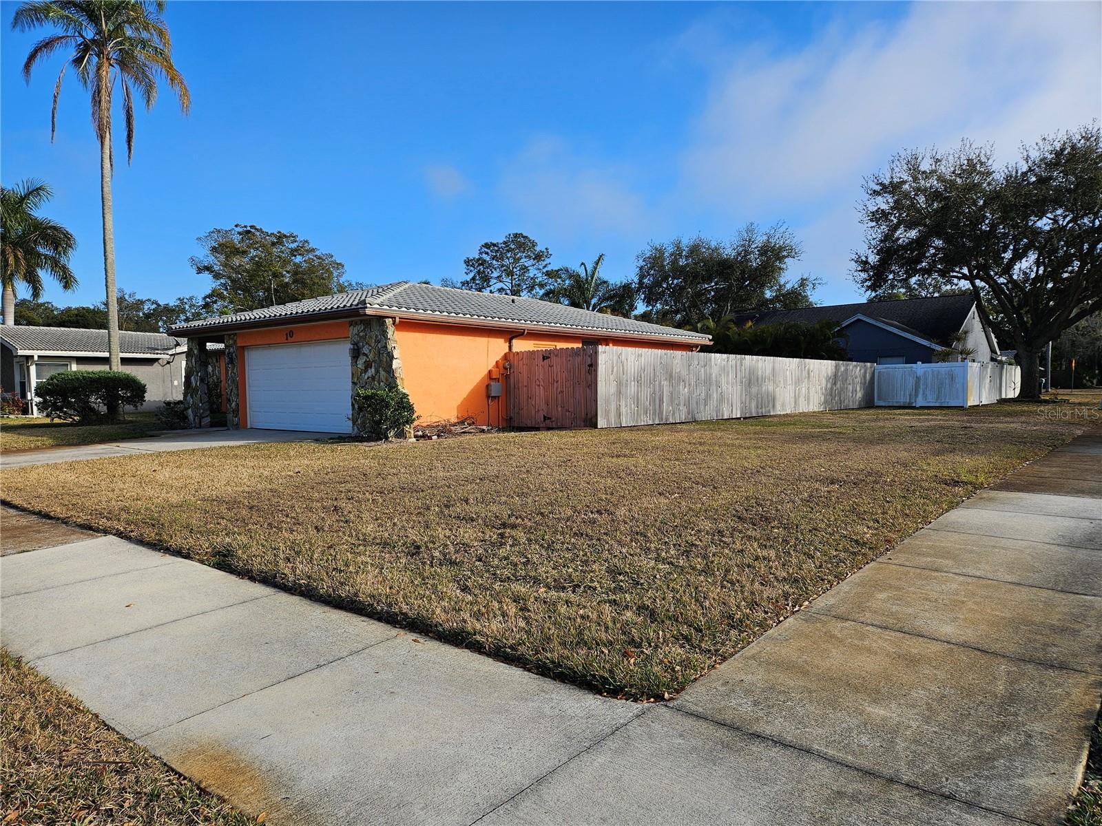 Image 3 of 39 For 10 Tern Place