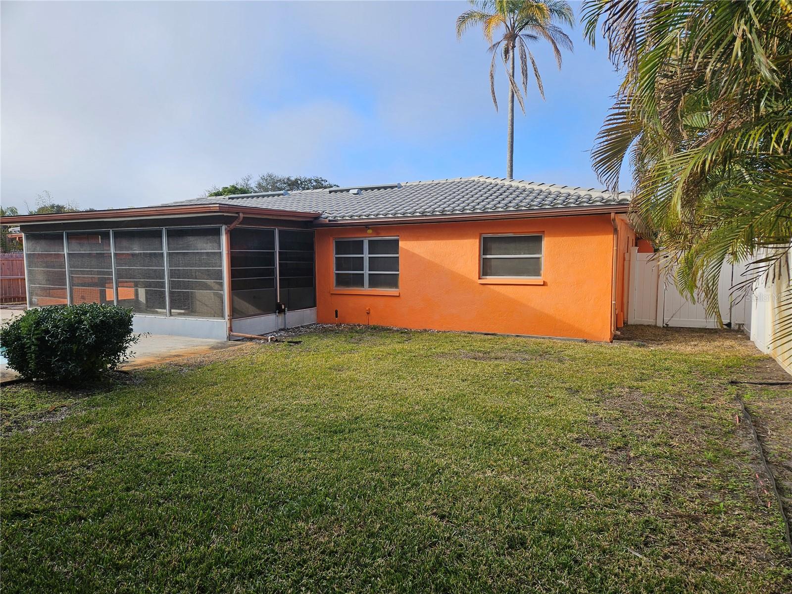 Image 33 of 39 For 10 Tern Place