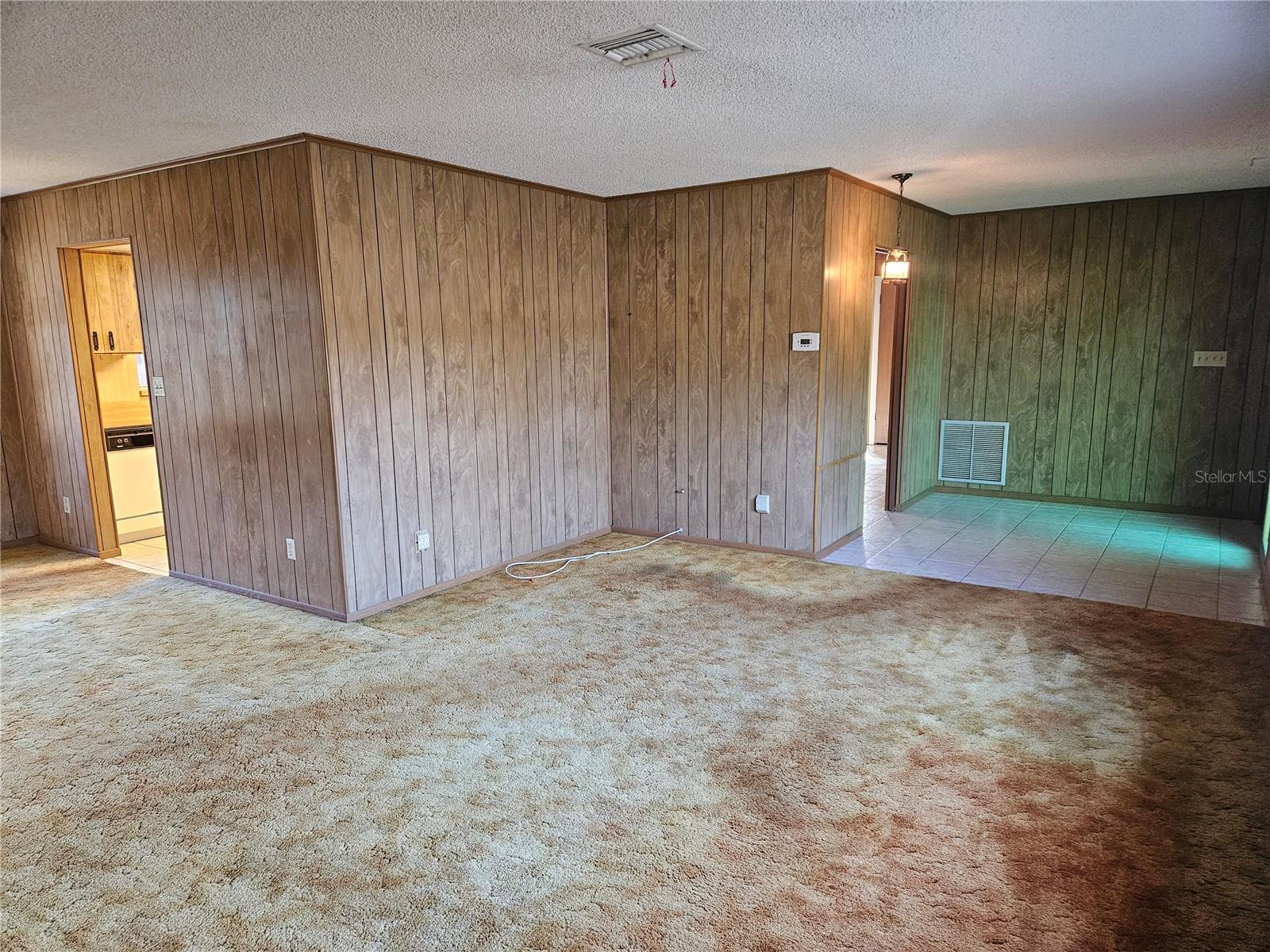 Image 6 of 39 For 10 Tern Place