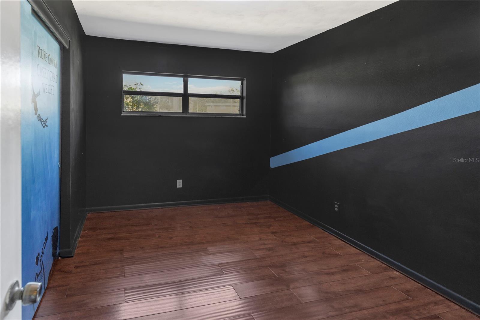 Image 16 of 33 For 310 Kenmore Road