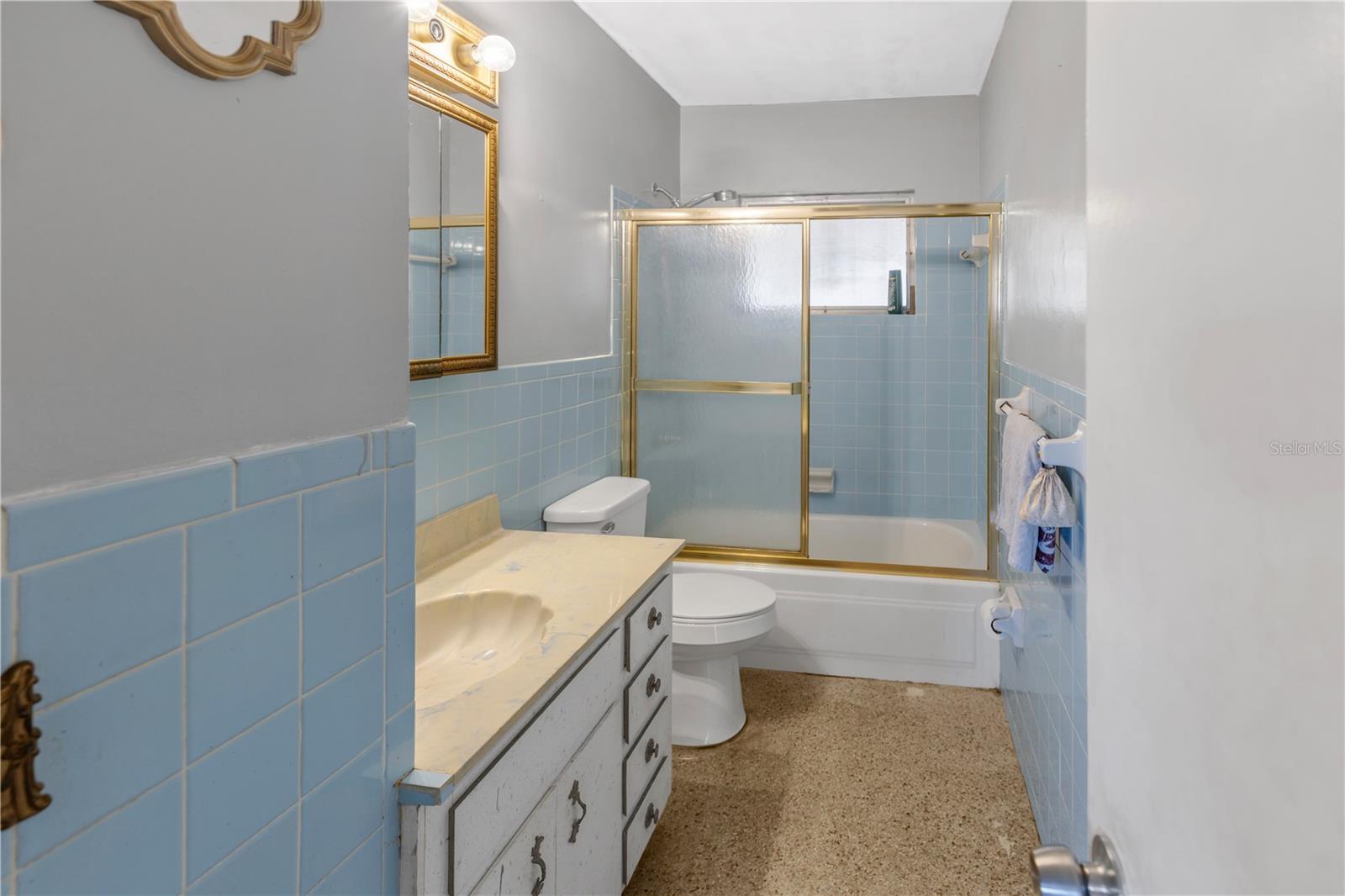 Image 18 of 33 For 310 Kenmore Road