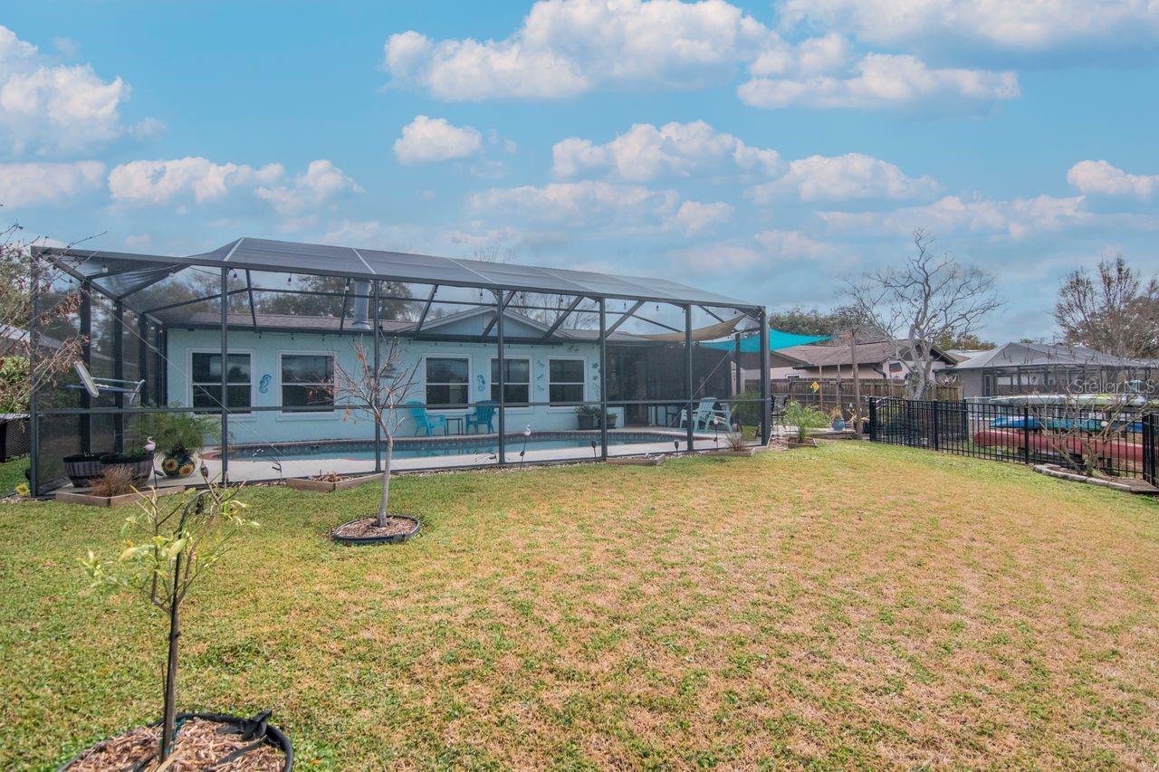 Image 42 of 51 For 17604 Fallowfield Drive