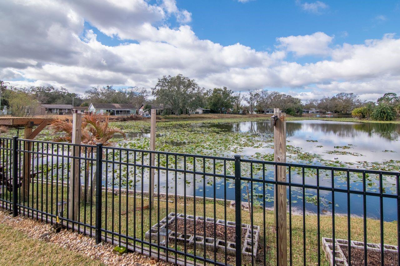 Image 43 of 51 For 17604 Fallowfield Drive