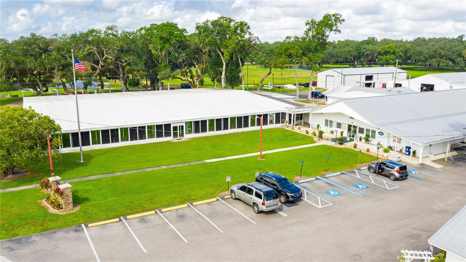 Image 42 of 57 For 37229 Sandra Avenue