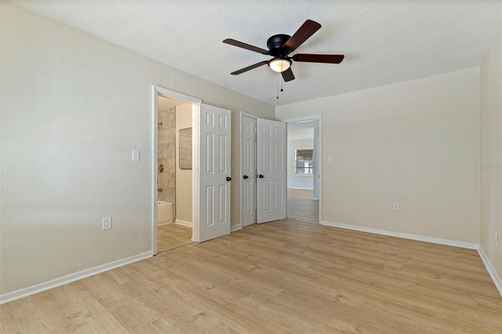 Image 30 of 35 For 1035 Martin Luther King Jr.