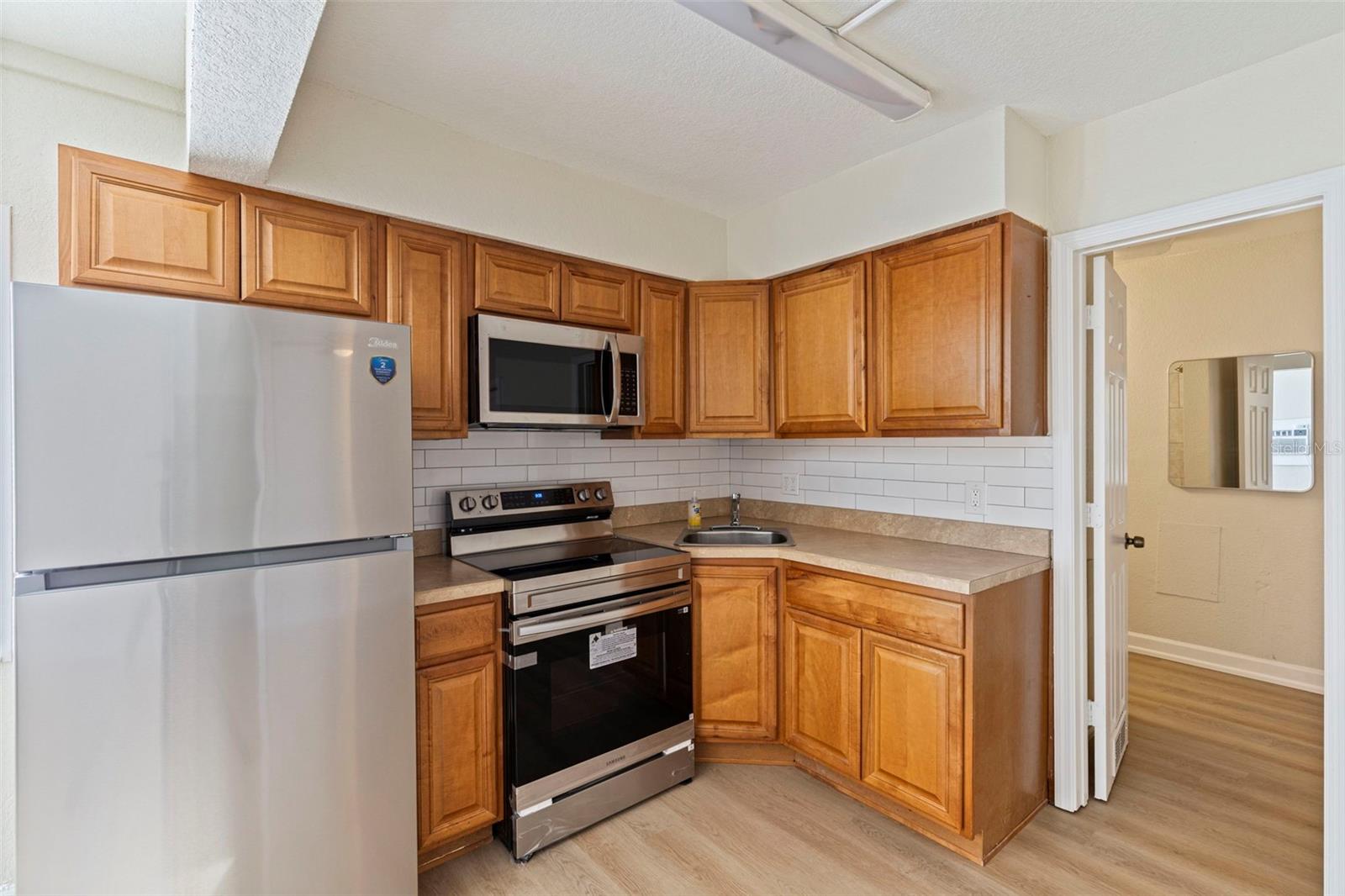 Image 4 of 35 For 1035 Martin Luther King Jr.