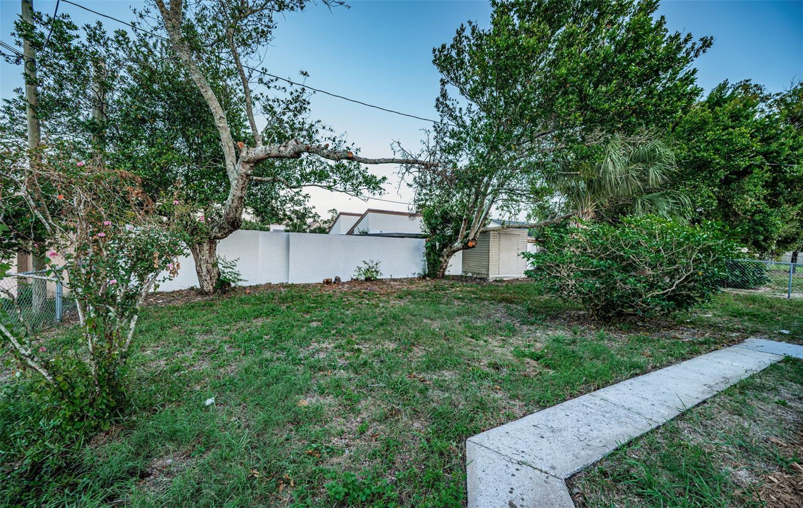 Image 9 of 45 For 12904 College Hill Drive