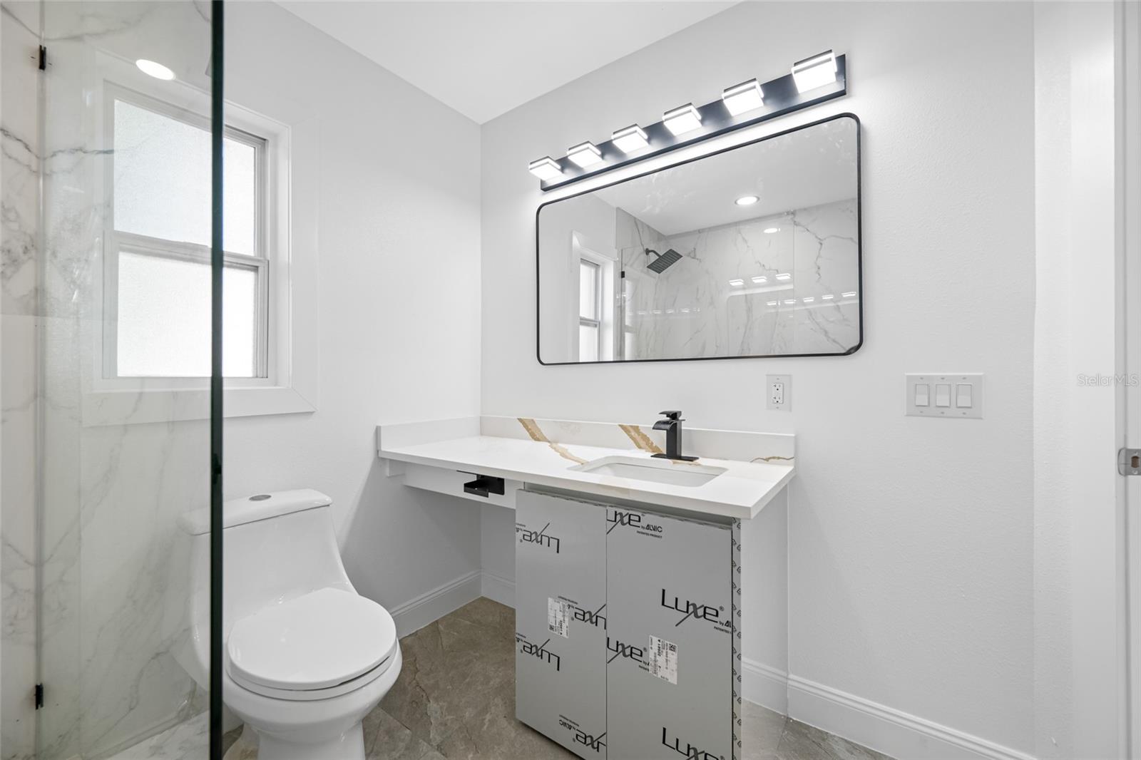 Listing photo id 39 for 7905 9th Avenue S