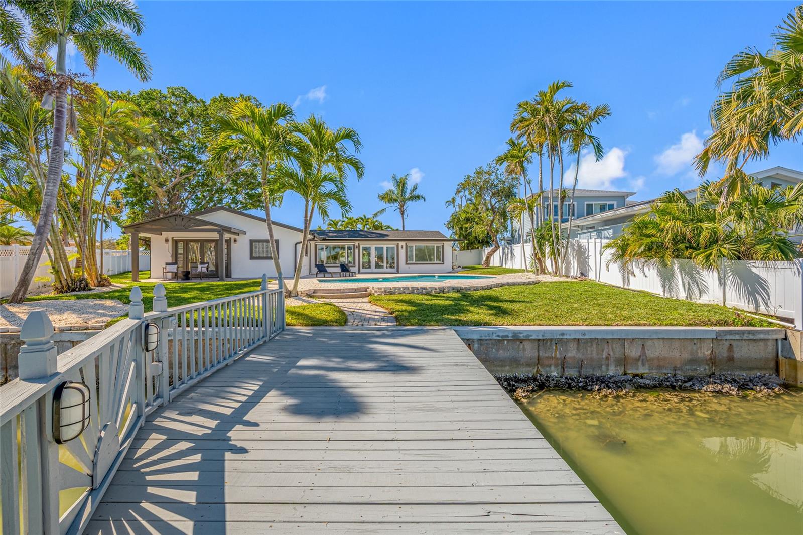 Listing photo id 55 for 7905 9th Avenue S