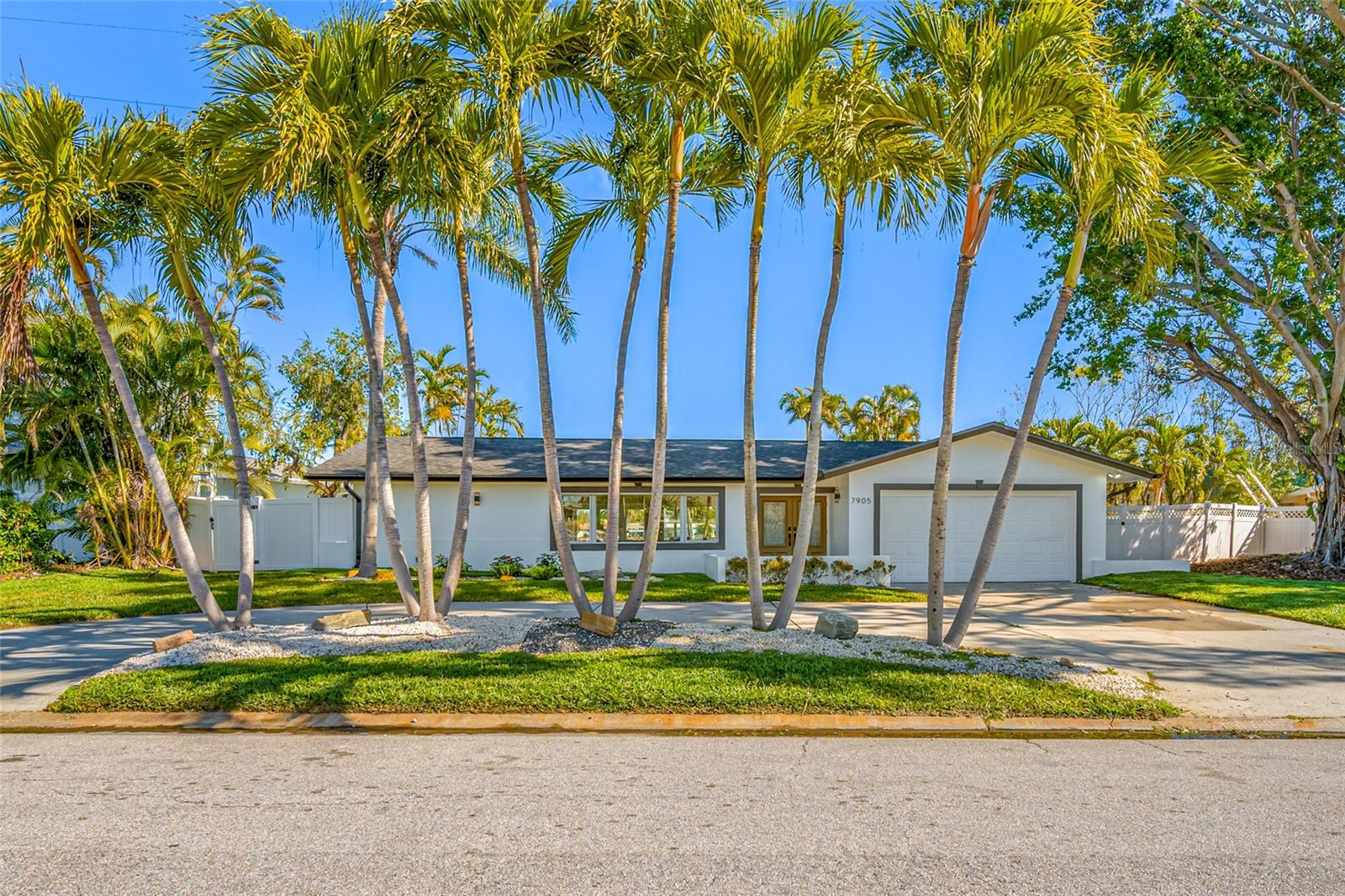 Listing photo id 65 for 7905 9th Avenue S