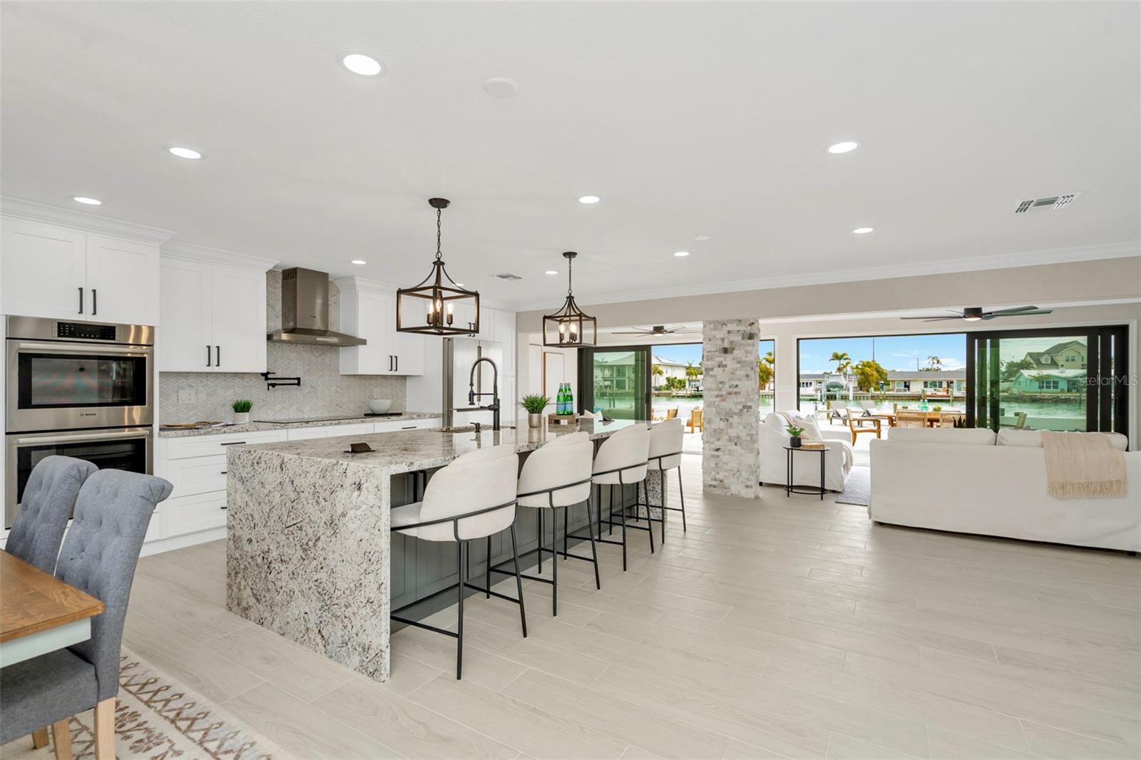 Image 10 of 62 For 825 116th Avenue