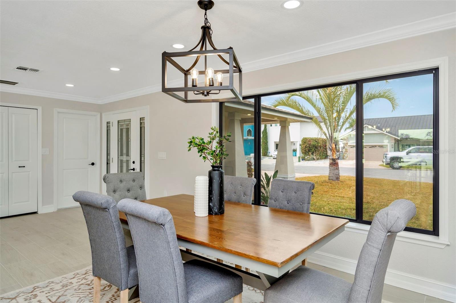 Image 11 of 62 For 825 116th Avenue