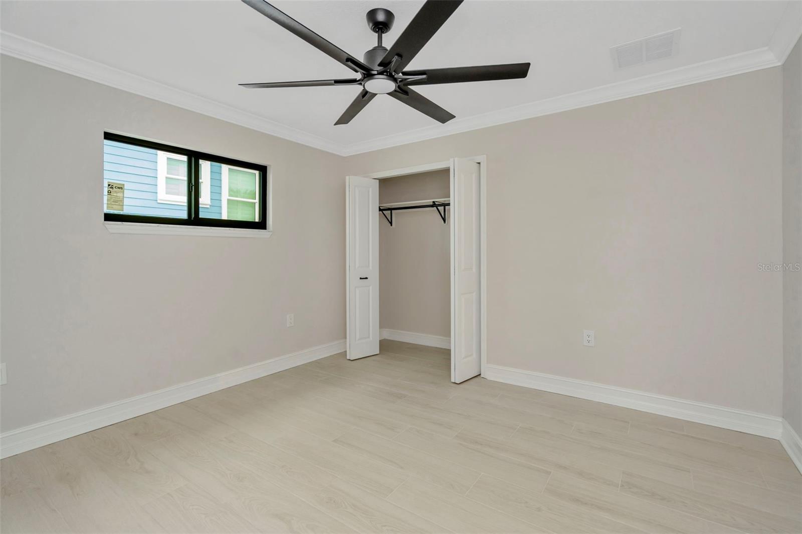 Image 27 of 62 For 825 116th Avenue