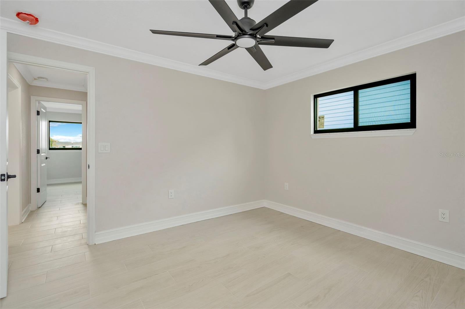 Image 28 of 62 For 825 116th Avenue