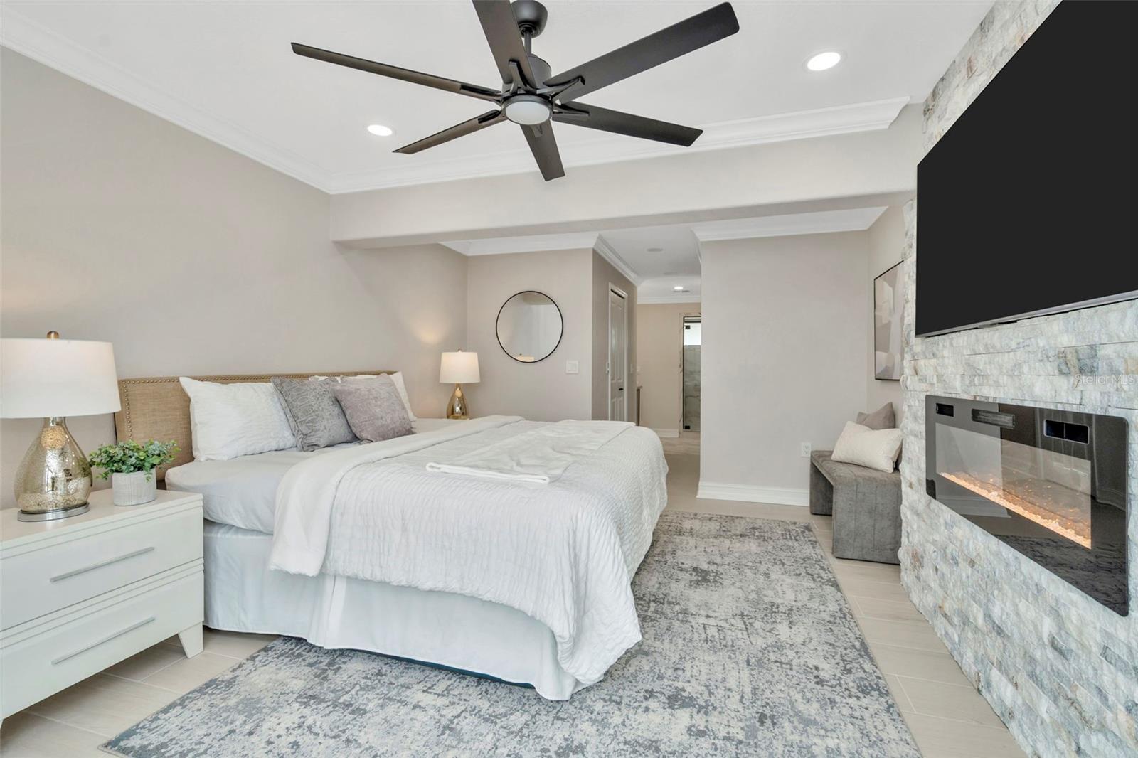 Image 35 of 62 For 825 116th Avenue