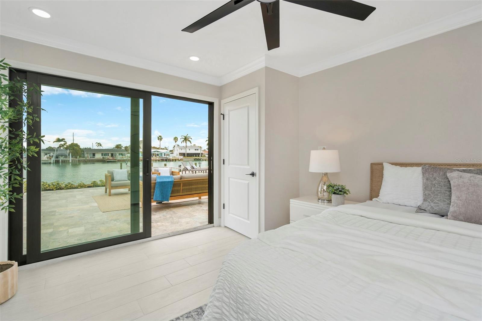 Image 38 of 62 For 825 116th Avenue