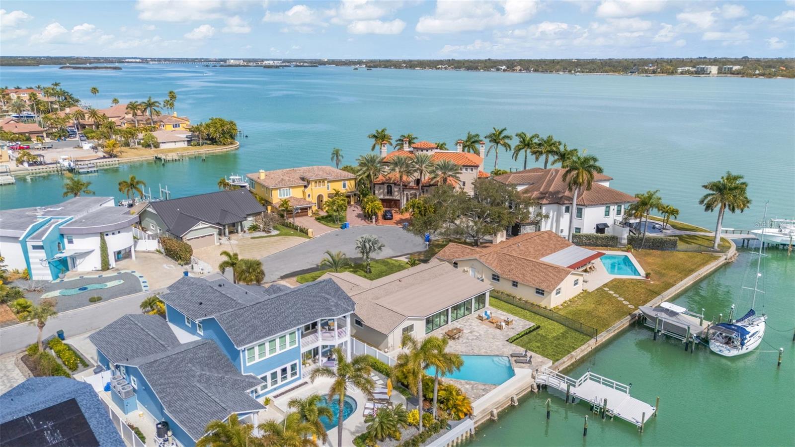 Image 51 of 62 For 825 116th Avenue