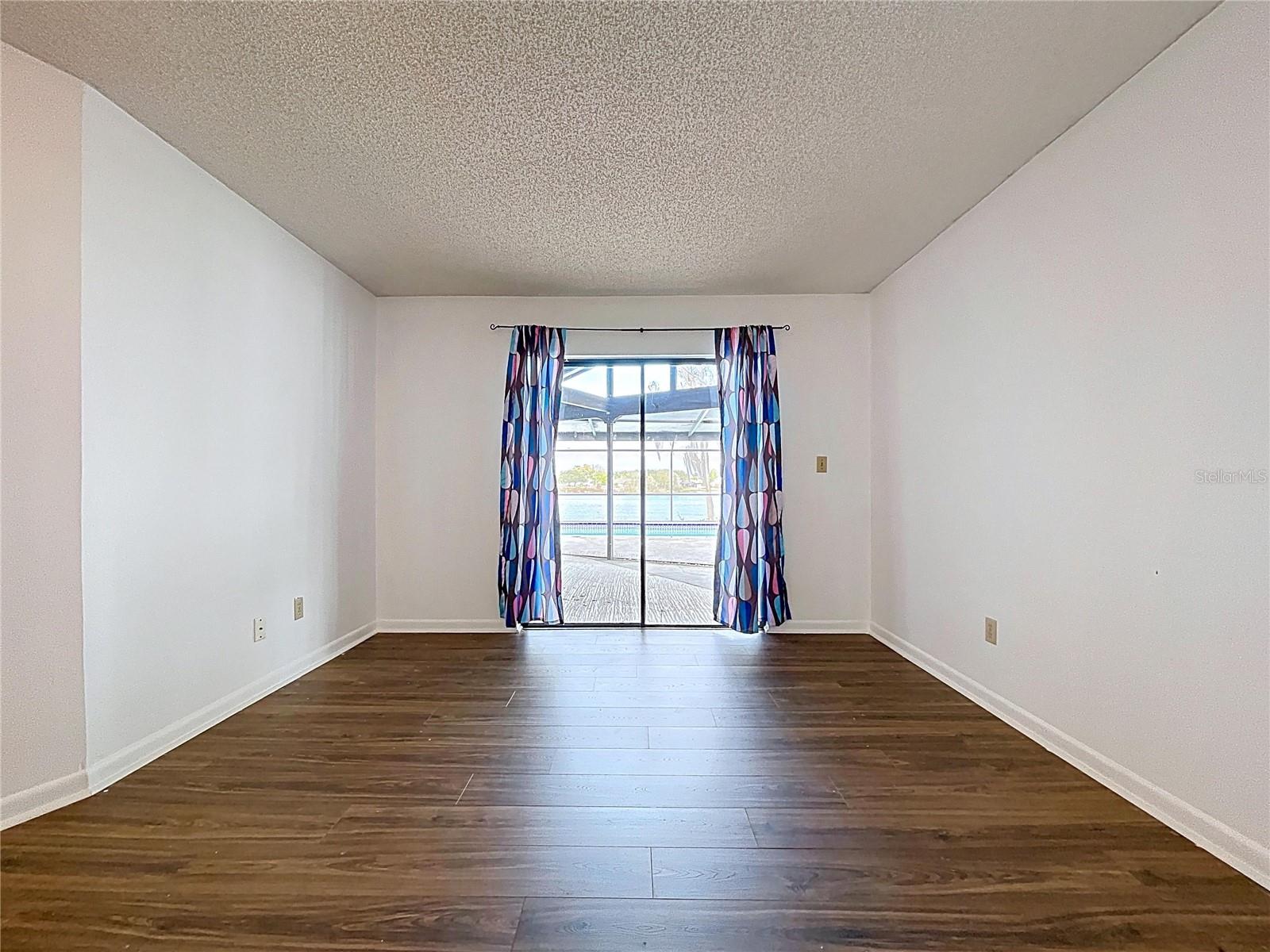 Image 12 of 60 For 23059 Geneva Road