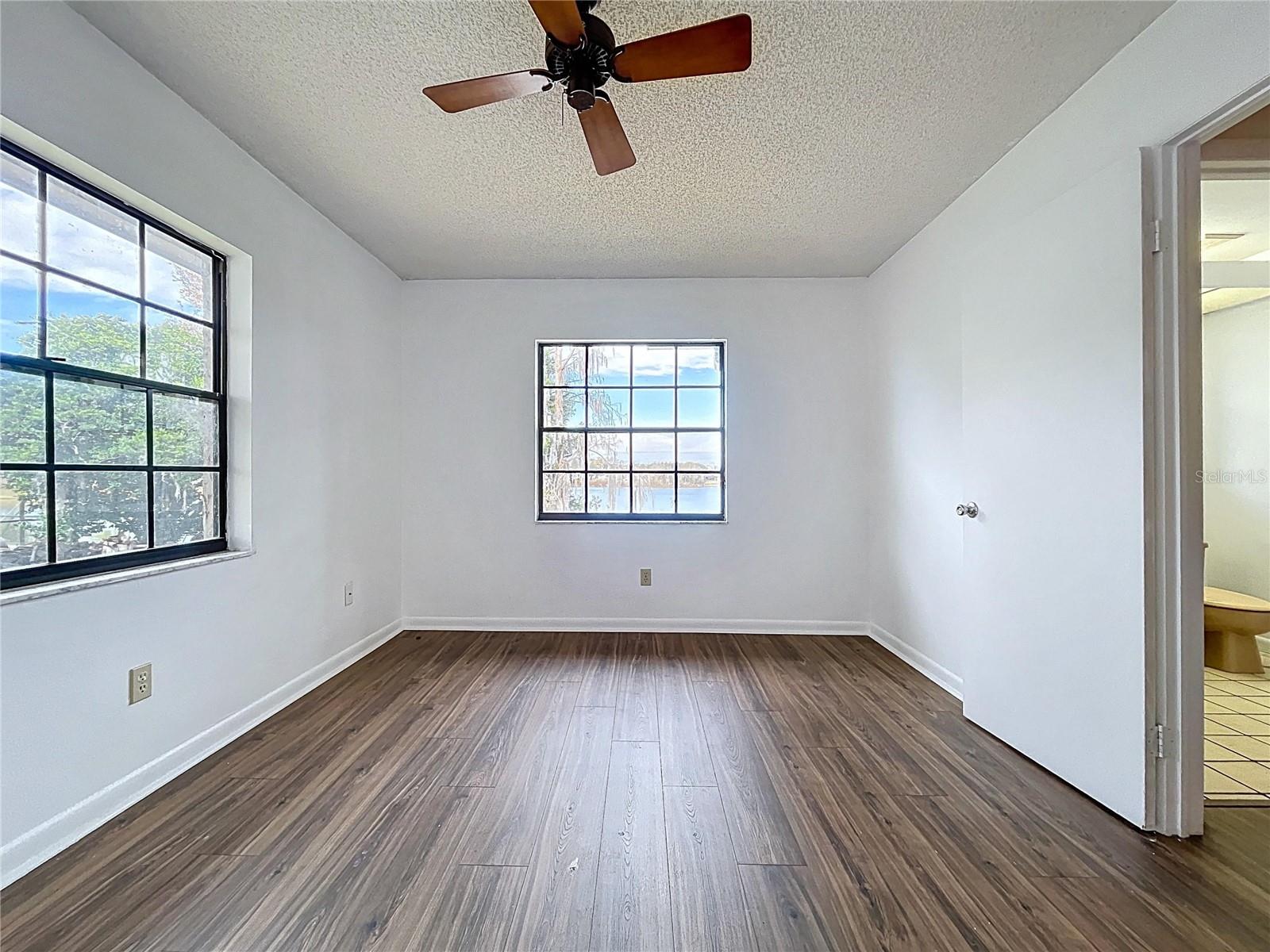 Image 31 of 60 For 23059 Geneva Road