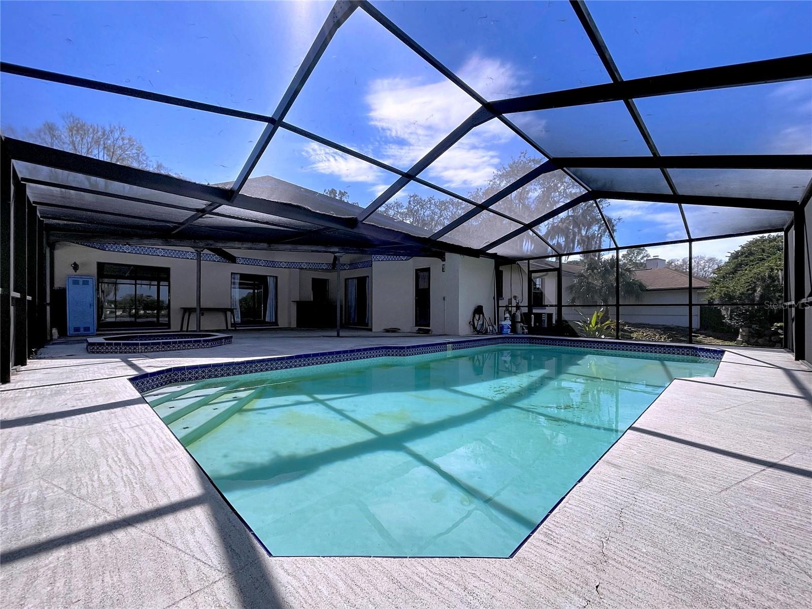 Image 44 of 60 For 23059 Geneva Road