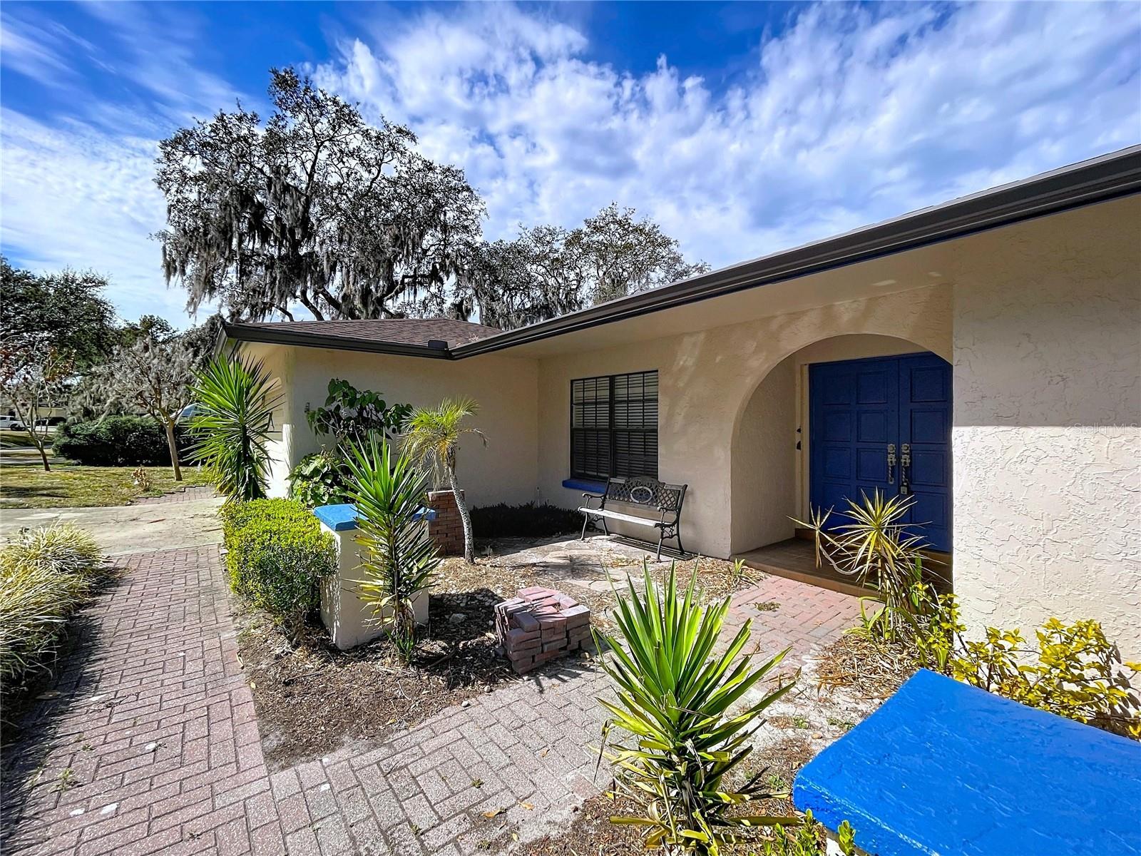 Image 9 of 60 For 23059 Geneva Road