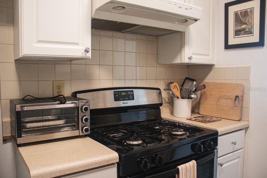 Image 10 of 22 For 10037 62nd Terrace N 19