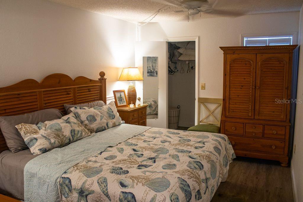 Image 12 of 22 For 10037 62nd Terrace N 19