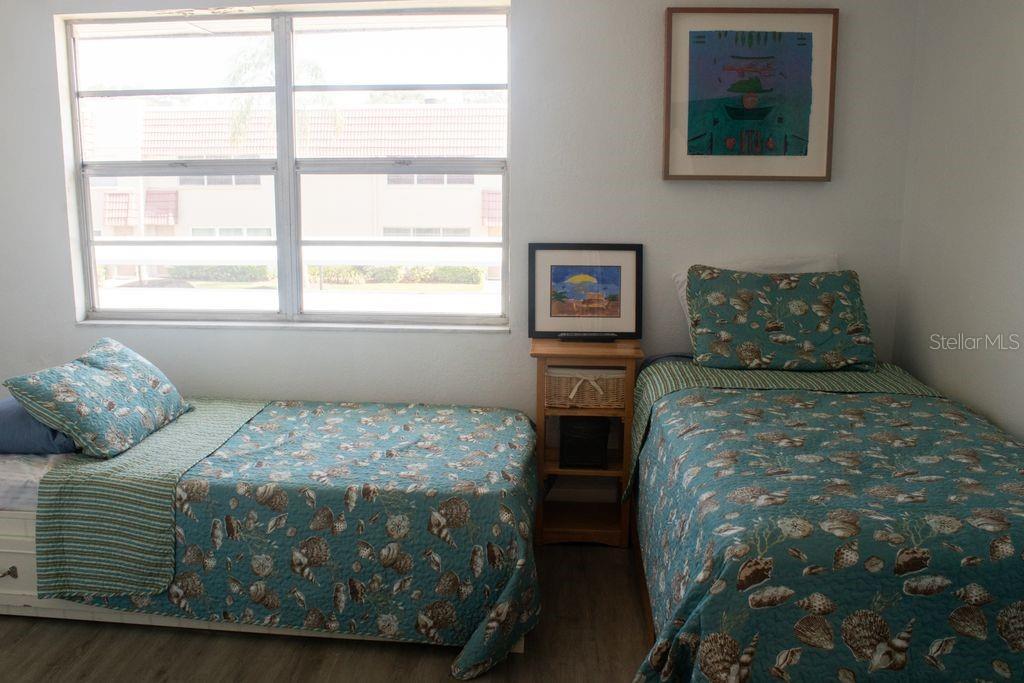 Image 19 of 22 For 10037 62nd Terrace N 19