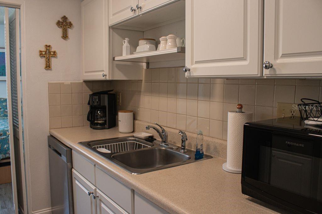 Image 9 of 22 For 10037 62nd Terrace N 19