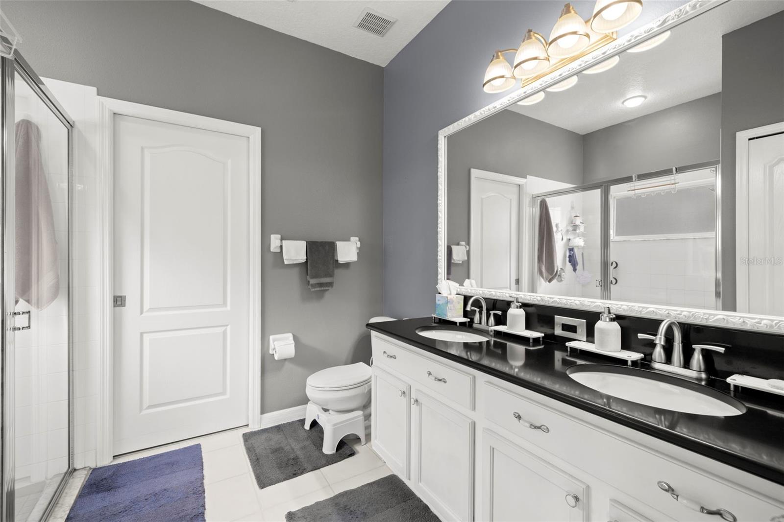 Image 21 of 34 For 3009 Banyan Hill Lane