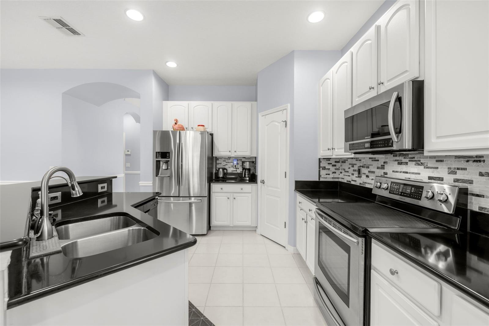 Image 9 of 34 For 3009 Banyan Hill Lane