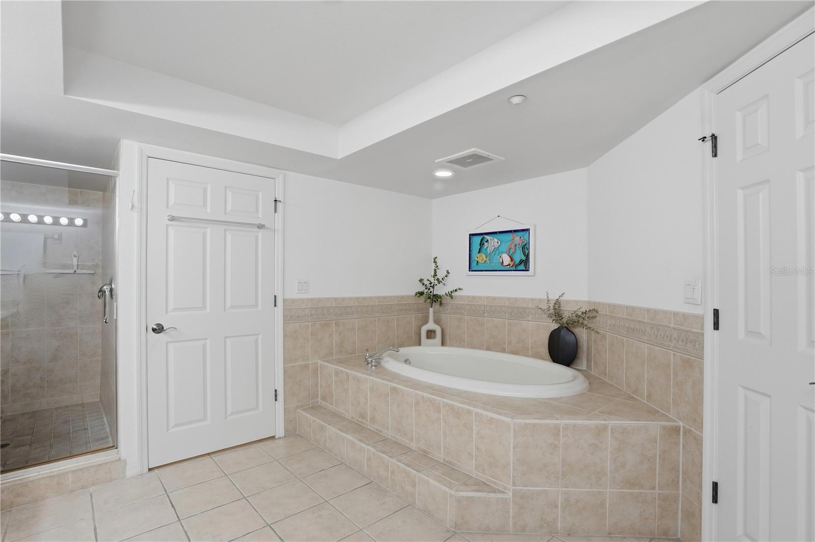 Image 19 of 35 For 16326 Gulf Boulevard 307