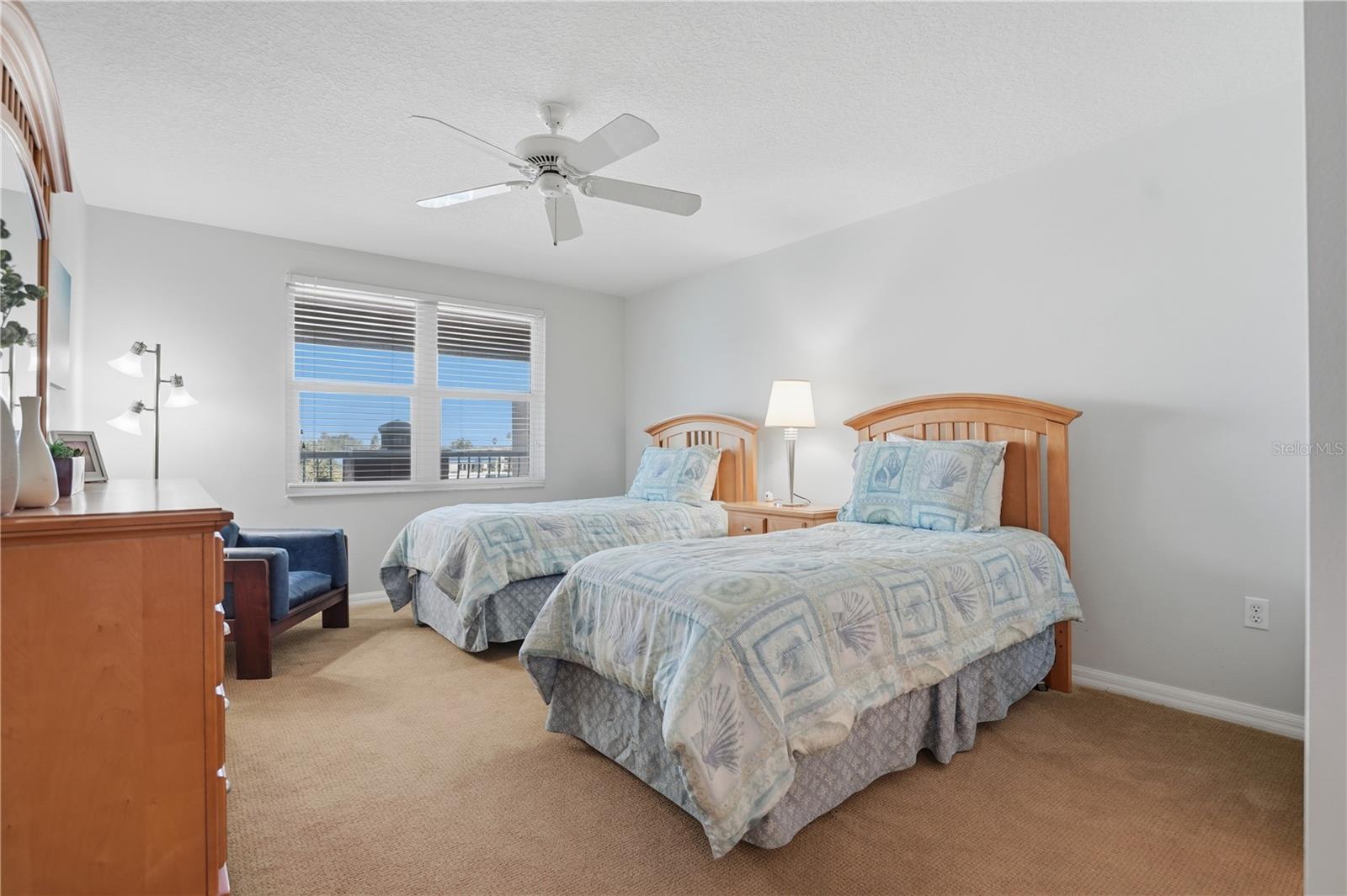 Image 24 of 35 For 16326 Gulf Boulevard 307