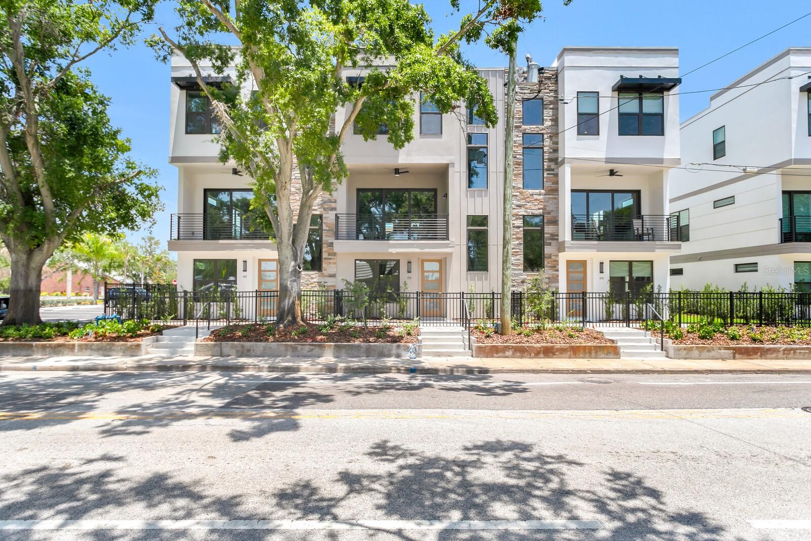 Details for 50 64th Street S, ST PETERSBURG, FL 33707