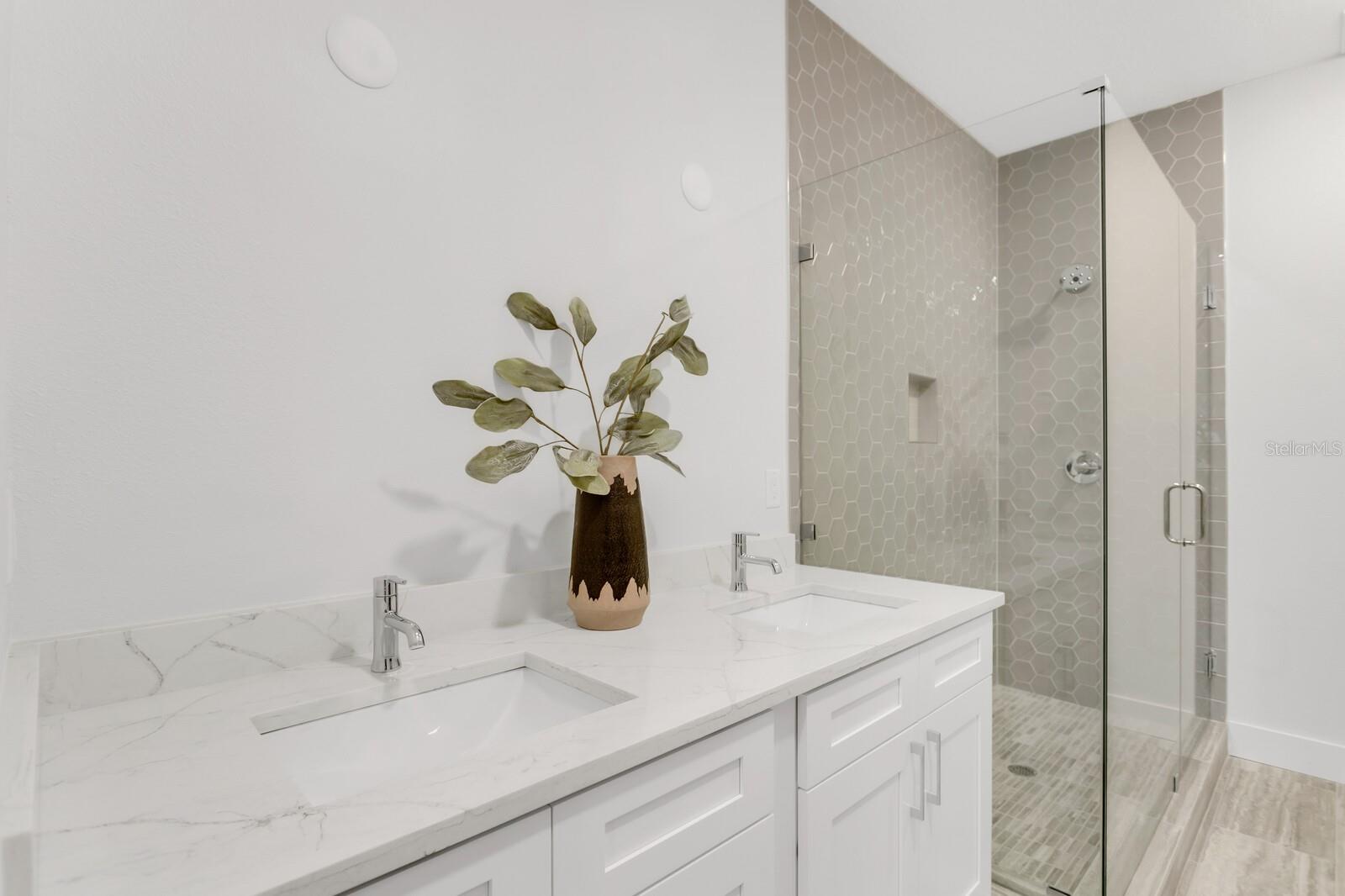 Image 16 of 24 For 50 64th Street S